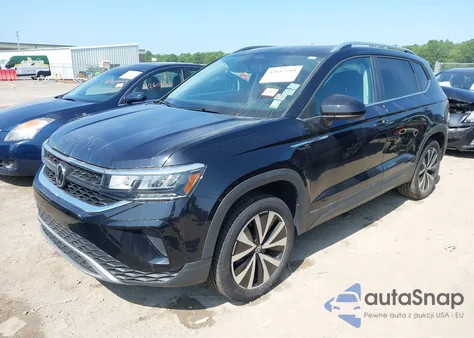 2022 Volkswagen Taos 1.5T Se z USA, uszkodzony, nr VIN 3VVLX7B21NM077143